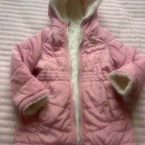 DKNY pink jacket 4t in great condition